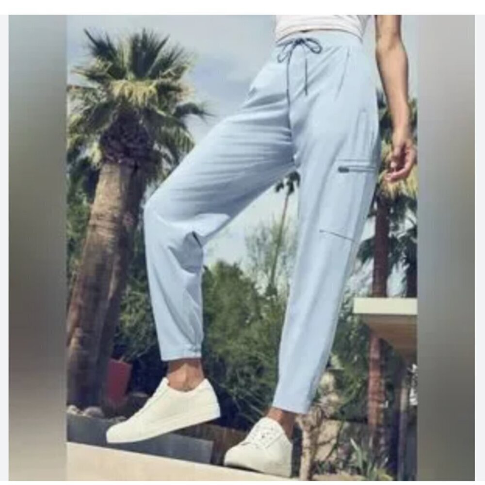 Athleta Go Far travel pant gray blue sweatpants joggers 4